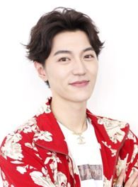 请成为我的家人秦天的扮演者介绍、是谁演的？