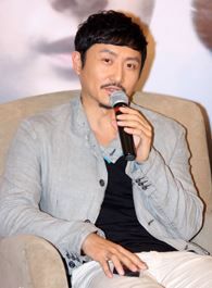 龙城方靖晖的扮演者介绍、是谁演的？