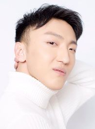 那些回不去的年少时光乌贼的扮演者介绍、是谁演的？