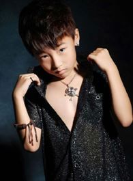 装腔启示录夏天的扮演者介绍、是谁演的？