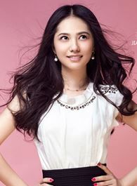 曾少年王莹的扮演者介绍、是谁演的？