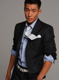 梦中的那片海战军的扮演者介绍、是谁演的？