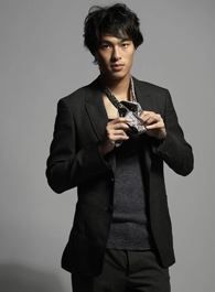 特工任务肖逸的扮演者介绍、是谁演的？