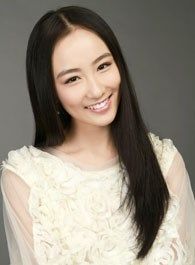 李家大院谭氏的扮演者介绍、是谁演的？