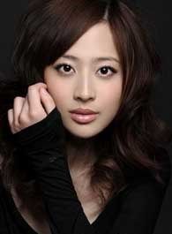 星落凝成糖天后的扮演者介绍、是谁演的？