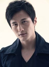 特工任务托尼的扮演者介绍、是谁演的？