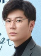 在不安的世界安静地活刘斐然的扮演者介绍、是谁演的？