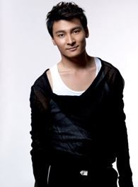 破晓东方陈云的扮演者介绍、是谁演的？