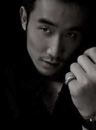 纵有疾风起同学甲的扮演者介绍、是谁演的？