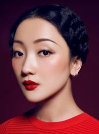 转角之恋洛虹的扮演者介绍、是谁演的？