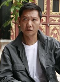 青春之城王教授的扮演者介绍、是谁演的？