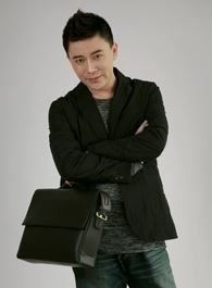 转角之恋赵总的扮演者介绍、是谁演的？