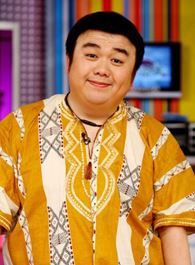 熟年罗辑的扮演者介绍、是谁演的？