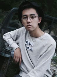 与你十年予我半生林亦诚的扮演者介绍、是谁演的？