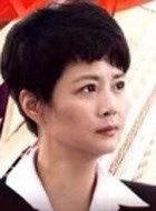 脊梁洪雅君的扮演者介绍、是谁演的？