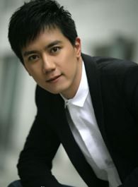 翡翠恋人乔鹏的扮演者介绍、是谁演的？