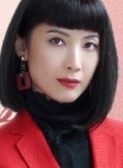 在不安的世界安静地活孟露的扮演者介绍、是谁演的？