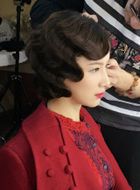 忘情歌金凤的扮演者介绍、是谁演的？