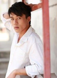 网剧花火白恩扮演谁公开了吗