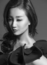 看万山红遍赵梨花的扮演者介绍、是谁演的？