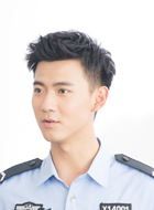 少年盾凌志鹏的扮演者介绍、是谁演的？