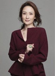 三悦有了新工作秦伟的扮演者介绍、是谁演的？