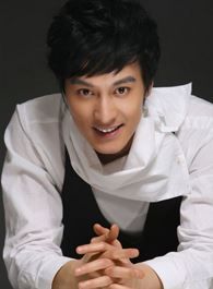 数风流人物瞿秋白的扮演者介绍、是谁演的？