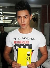 特战行动铁拳的扮演者介绍、是谁演的？