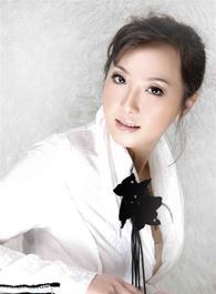 风吹半夏冯遇老婆的扮演者介绍、是谁演的？