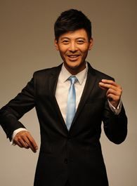 开端朱师傅的扮演者介绍、是谁演的？