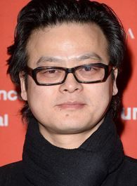 县委大院何亚萍的扮演者介绍、是谁演的？