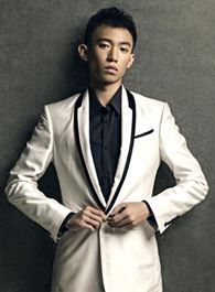 胆小鬼秦天的扮演者介绍、是谁演的？