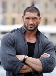 我是格鲁特Drax的扮演者介绍、是谁演的？