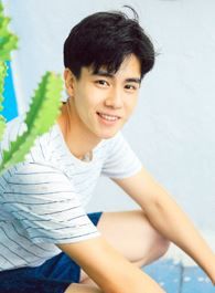 请和这样的我恋爱吧李潇潇的扮演者介绍、是谁演的？