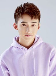 校花的实习男友杜皓辰的扮演者介绍、是谁演的？