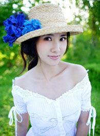 人间春色沈梦卿的扮演者介绍、是谁演的？