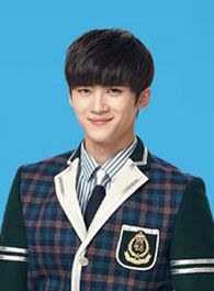 今朝万年长霍然的扮演者介绍、是谁演的？