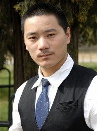 天伦崔鹏的扮演者介绍、是谁演的？