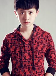 古剑奇谭少年陵越的扮演者介绍、是谁演的？