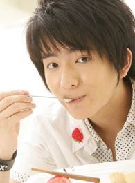 英雄联盟安德鲁张的扮演者介绍、是谁演的？