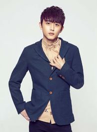 群英会瞿春城的扮演者介绍、是谁演的？