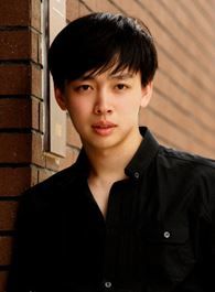 传奇大掌柜杨小楼的扮演者介绍、是谁演的？