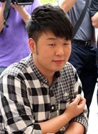 下班抓紧谈恋爱汪兆冰的扮演者介绍、是谁演的？