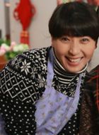 家有一老余立秋的扮演者介绍、是谁演的？