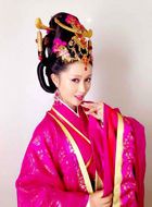 芈月传郑袖的扮演者介绍、是谁演的？