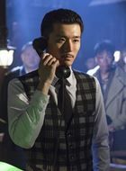 爸爸父亲爹李秋成的扮演者介绍、是谁演的？