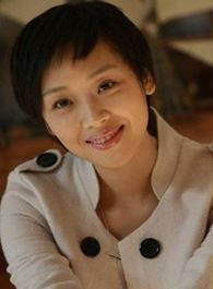 伟大的转折邓颖超的扮演者介绍、是谁演的？