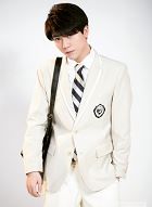 我才不会被女孩子欺负呢曹敬绅的扮演者介绍、是谁演的？