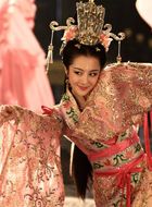 新洛神甄宓的扮演者介绍、是谁演的？