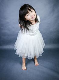 还是夫妻童三岁的扮演者介绍、是谁演的？